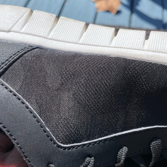 Ryka sneakers black camouflage detail comfortable size 8 excellent condition - Picture 2 of 7